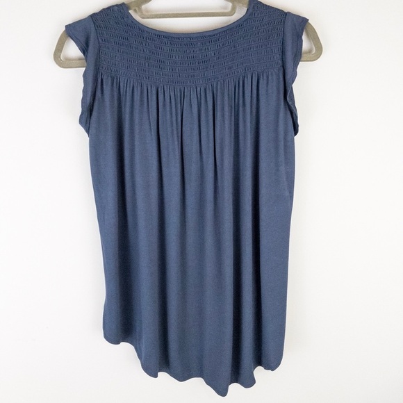 Loft Womens Smocked Tunic Top Size S Petite Flutter Sleeve Blue Summer Boho - Picture 3 of 7
